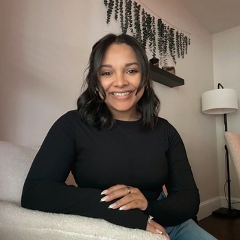 Avatar of Imari Medeiros