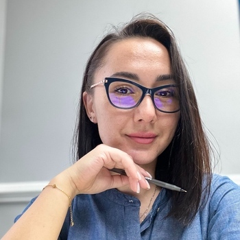 Avatar of Yulia Zakaryan