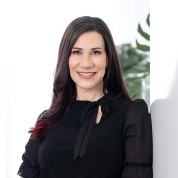 Avatar of Christen Bellace