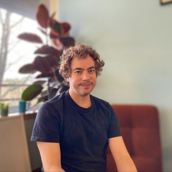 Avatar of James Oxford