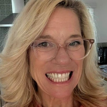 Avatar of Tracy Moore