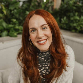 Avatar of Lindsay Kearns