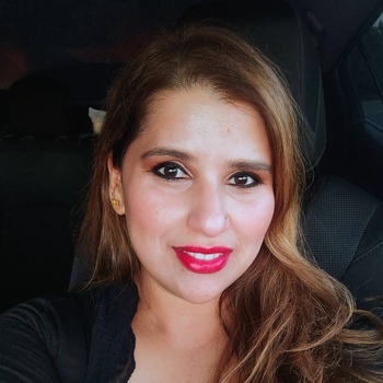 Avatar of Moina Khan