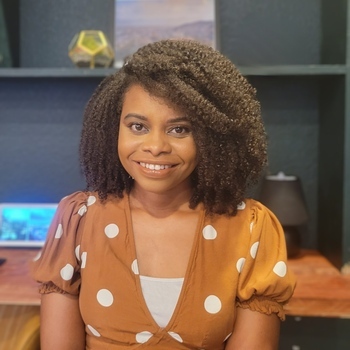 Avatar of Aurelie Zephir