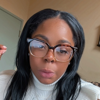 Avatar of Leslie Brown