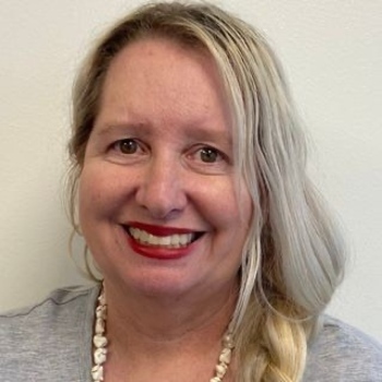 Avatar of Shelly Hughes