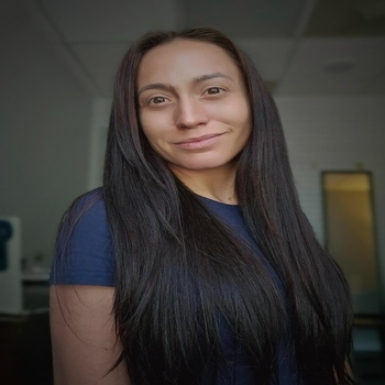 Avatar of Adrianna Pena-Van den Bossche