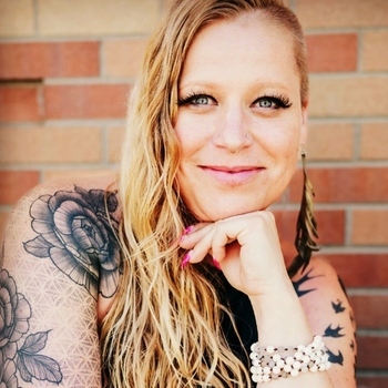 Avatar of Tessa Wood