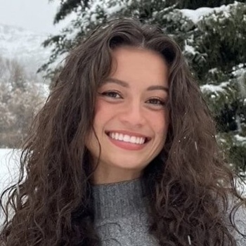 Avatar of Sophia Ross