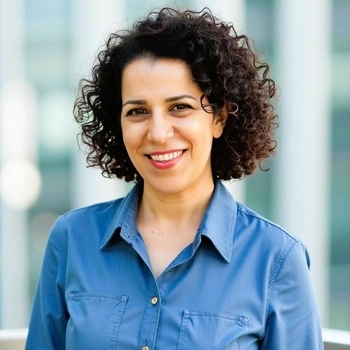 Avatar of Yeganeh Jalaeian
