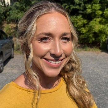 Avatar of Janelle Swartz