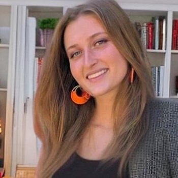 Avatar of Bernadette Dardaine