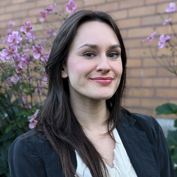 Avatar of Cait Carpico