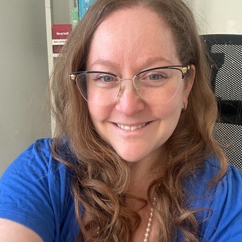 Avatar of Ester Buchnik