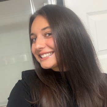 Avatar of Lindsey Burlog