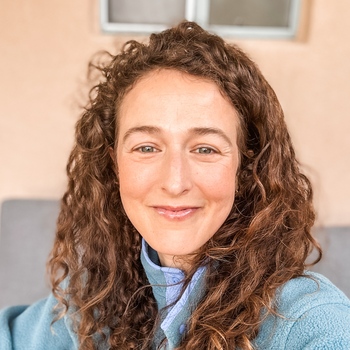 Avatar of Hattie Bluestone