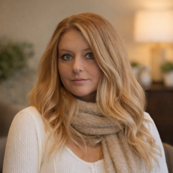 Avatar of Amelia Hays