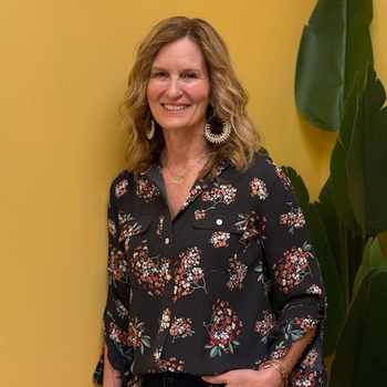 Avatar of Emily Benson, LICSW, RPT-S, SEP, Transforming Touch and Reiki Certified