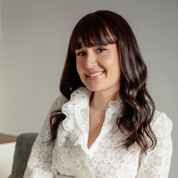Avatar of Dr. Ileana Hernandez