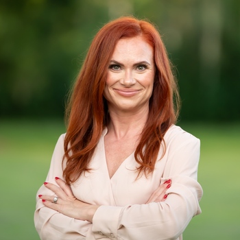 Avatar of Lacey Herring