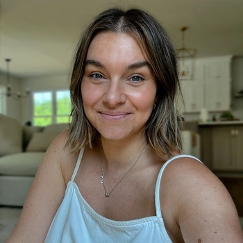 Avatar of Zoe Bongiovanni