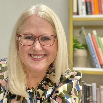 Avatar of Julianne Cantwell