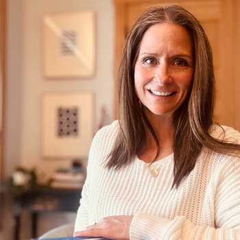 Avatar of Traci Reiser