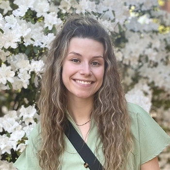 Avatar of Ellie Strange