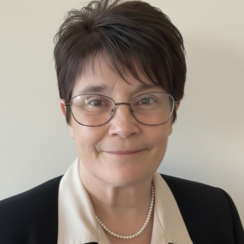 Avatar of Elizabeth Whitehead