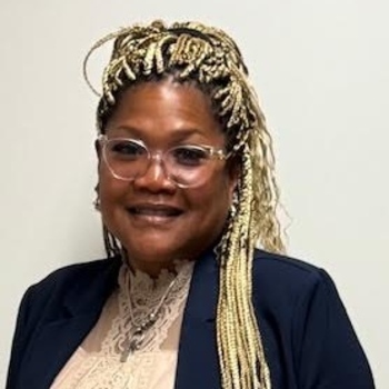 Avatar of Rozana Kelly