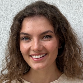 Avatar of Paulina Dryden