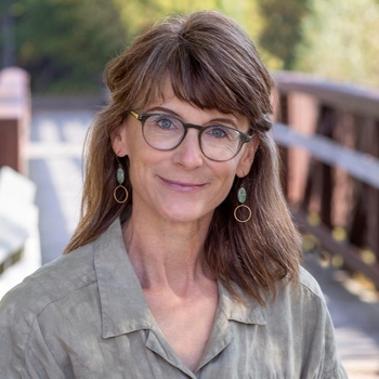 Avatar of Reba Stieg