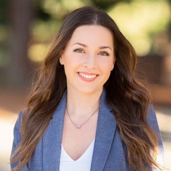 Avatar of Stephanie Claudatos