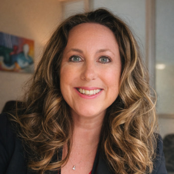 Avatar of Heidi Hill