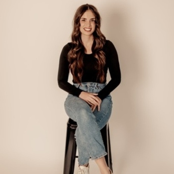 Avatar of Rebecca Perry