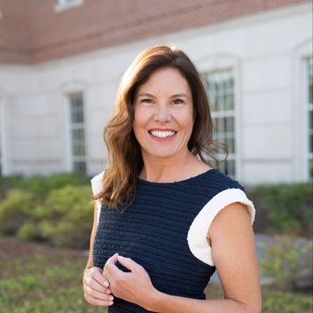 Avatar of Hollee Hirzel