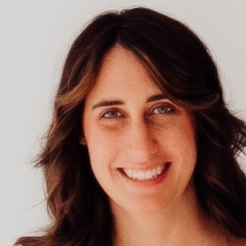 Avatar of Lindsay Keeter