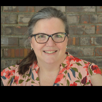 Avatar of Elizabeth Ainsworth