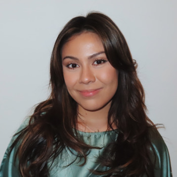 Avatar of Hazel Flores