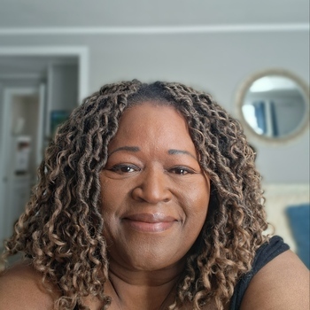 Avatar of Andrea Grant