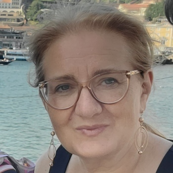 Avatar of Gina Botshtein