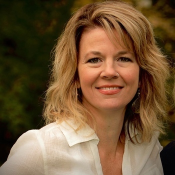 Avatar of Lindsay Moser