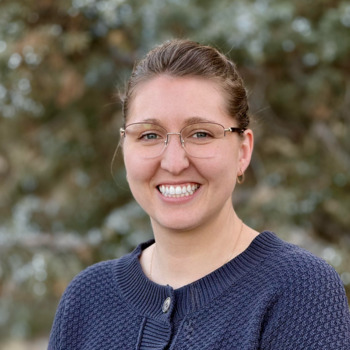 Avatar of Molly Nunes