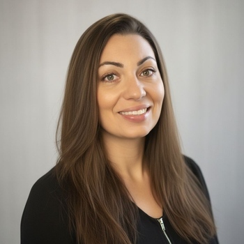 Avatar of Amanda Ananian