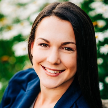 Avatar of Anna Simmons