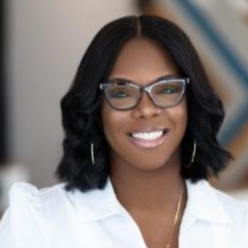 Avatar of Shaunesse Bell