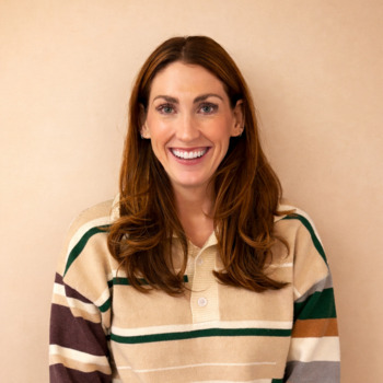 Avatar of Elle Barton