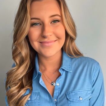 Avatar of Lauren Longtoe