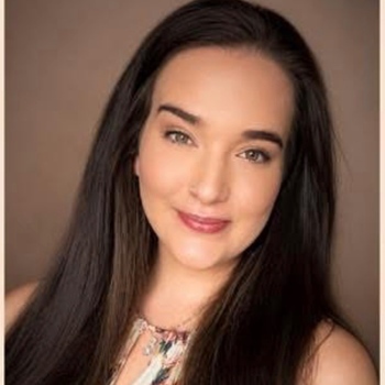 Avatar of Maggie Moor