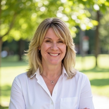 Avatar of Lynn Hotaling 